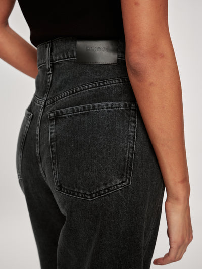 Taylor High Rise Barrel Jeans In NightSwape