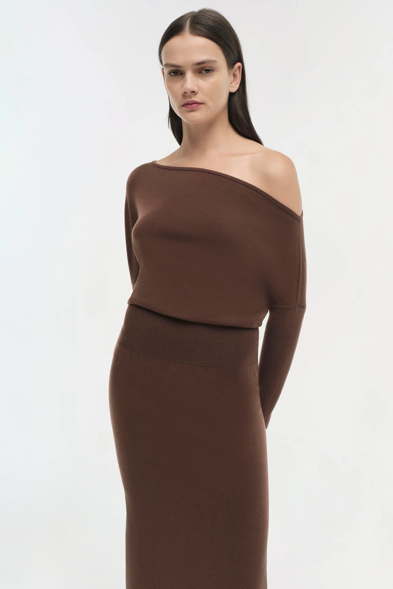 Janese Off The Shoulder Dress In Choco