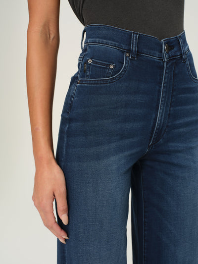 Hepburn Wide Leg Instasculpt Jeans in Stream-Dl1961-Tocca Finita