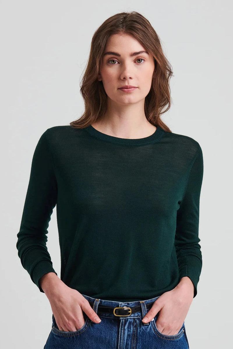 Merino Crew In Forest Green-Patrick Assaraf-Tocca Finita