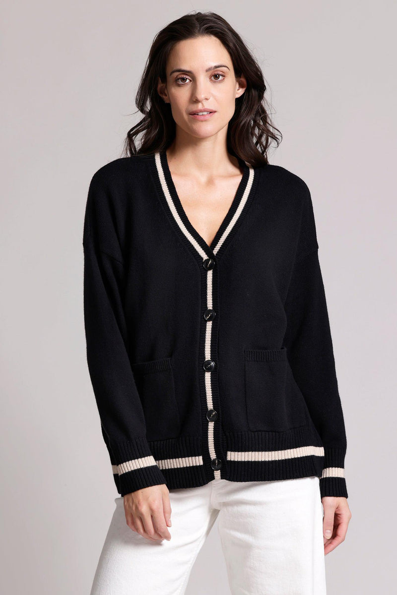 Oversized Cardi in Black/White-Mini Rose-Tocca Finita